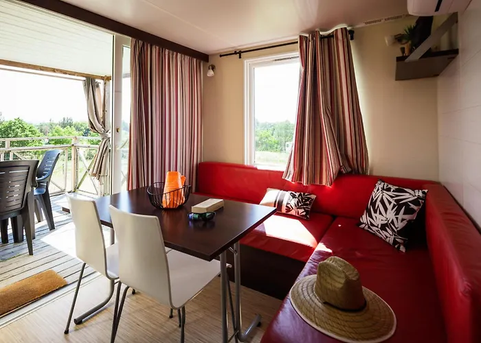 캠프장 L'escale Occitane Alzonne